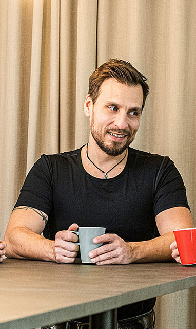 Työyhteisö ja työura: koulutukset ja valmennukset