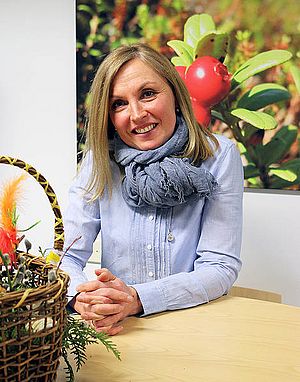 Työhyvinvointi ja omat elämänhaasteet saivat kätilö Nina Wiklundin hakemaan kokemustoimijakoulutukseen. Työhyvinvointi ja omat elämänhaasteet saivat kätilö Nina Wiklundin hakemaan kokemustoimijakoulutukseen.
