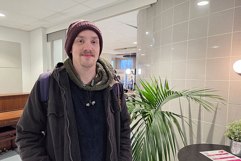 Aleksi etsi ravintola-alan työpaikkaa Loistoduuniin!-tapahtumassa