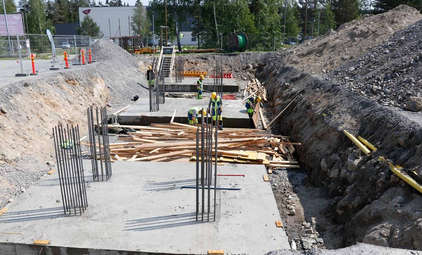 110 kV pylväiden perustukset.