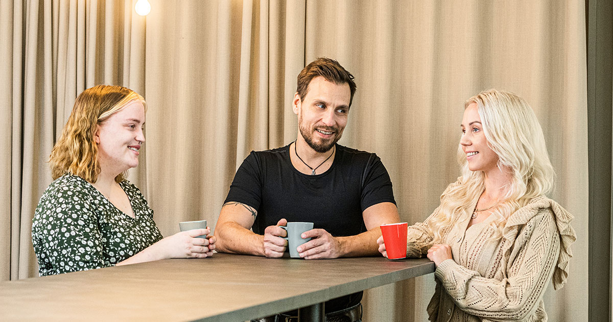 Työyhteisö ja työura: koulutukset ja valmennukset